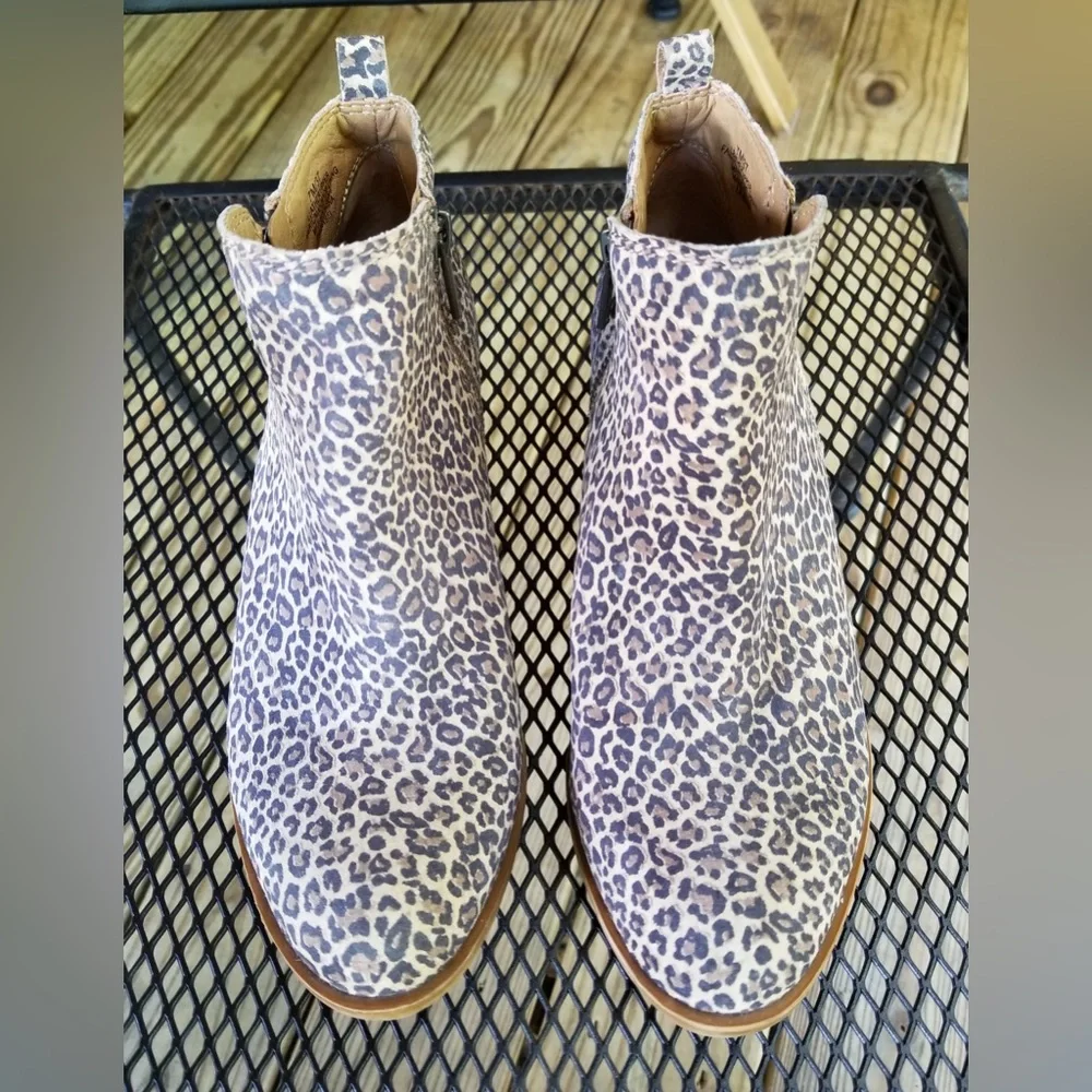 Lucky Brand Leather Leopard Booties/ Boots Size 7 - Picture 2 of 10